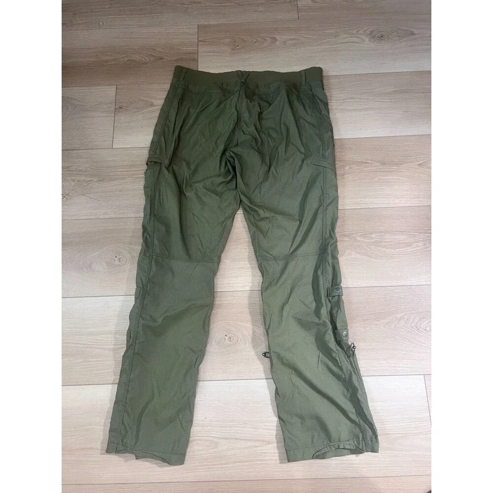 Athleta Women’s Green Iconic Slim Fit Ski Pants – Sleek & Snow-Ready L - Picture 9 of 13